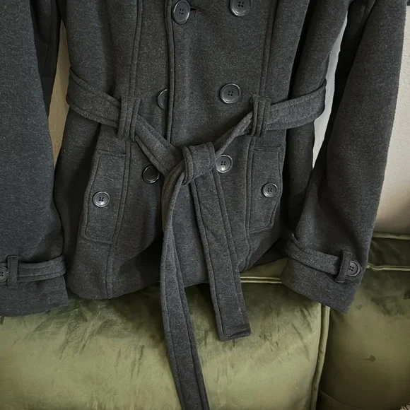 Rue21 Sherpa-Lined and Hooded Jacket - Size Large Dark Gray - Picture 4 of 5